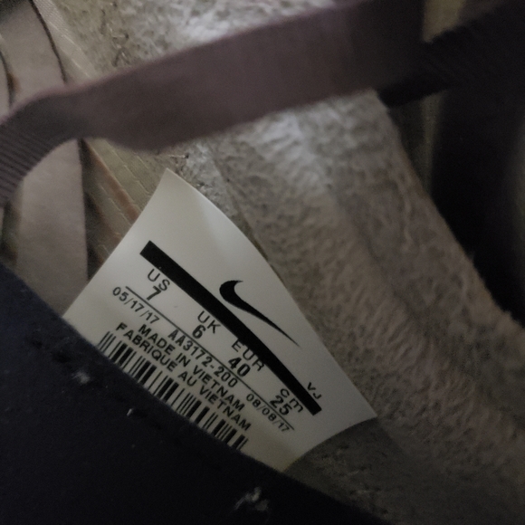 Nike Running shoes 7 - Picture 2 of 5